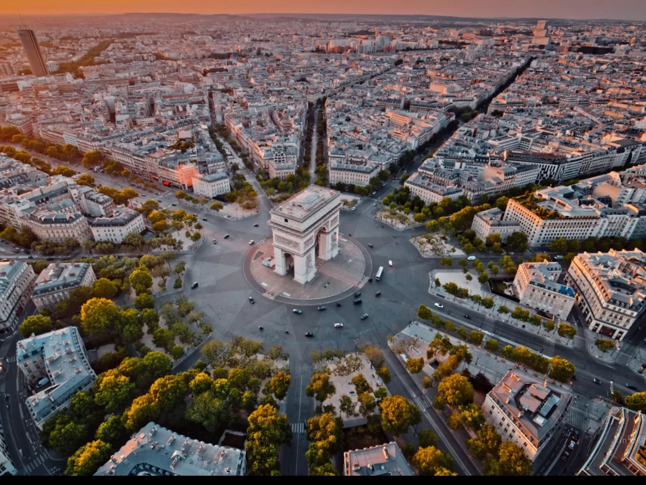Notre concept est de repenser le métier des centres de contacts en mettant l'Homme au coeur du modèle